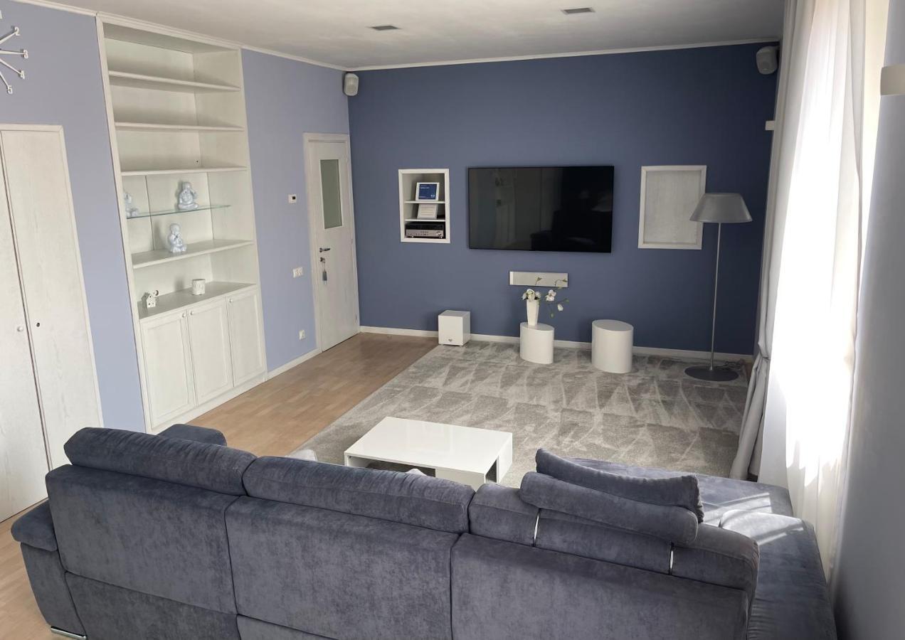 Central Loft Βαρέζε Εξωτερικό φωτογραφία